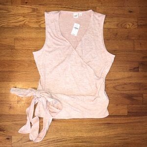New with tags Gap pink wrap shirt